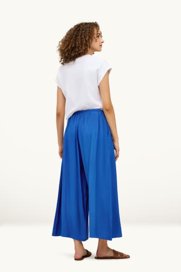 Femei - Pantaloni de stofă - talie înaltă - palazzo - albastru