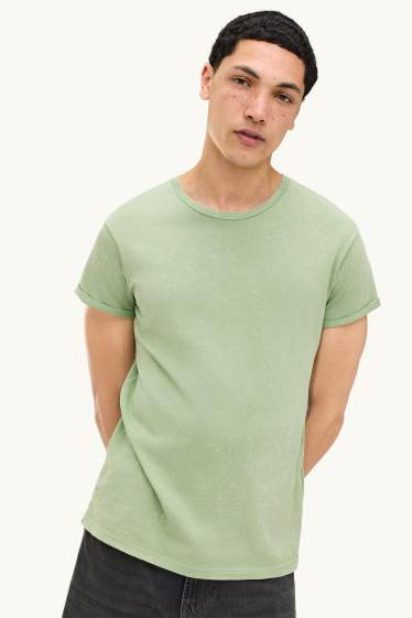 Men - T-shirt - regular fit - green