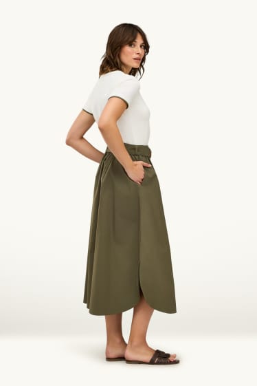 Femmes - Jupe avec ceinture - kaki