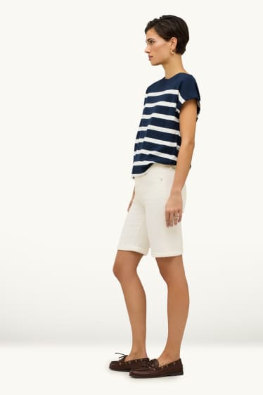 Women - Denim Bermuda shorts - white