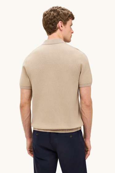 Hommes - Polo en maille - regular fit - finition texturée - beige
