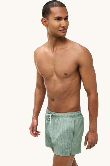 Uomo - Shorts da mare - tessuto tramato - verde chiaro