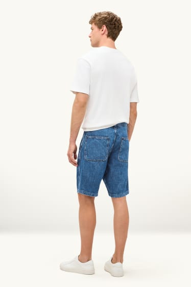 Men - Denim Bermuda shorts - mid-rise waist - blue denim