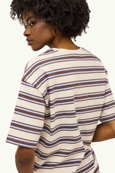 Women - T-shirt - oversized - striped - brown / cremewhite