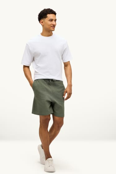 Hommes - Short en molleton - texturé - vert foncé