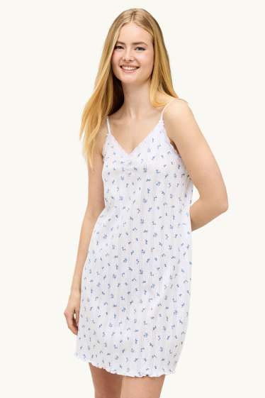 Femmes - Chemise de nuit en Pointelle - à fleurs - blanc