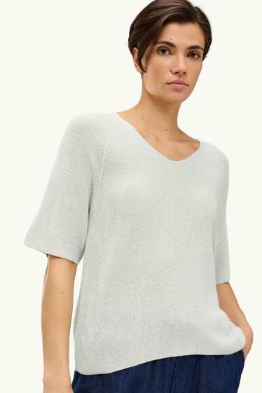 Femmes - Pull de maille - manches courtes - effet brillant - blanc / argent