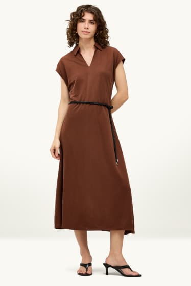 Damen - Fit & Flare Kleid mit Gürtel und V-Ausschnitt - braun