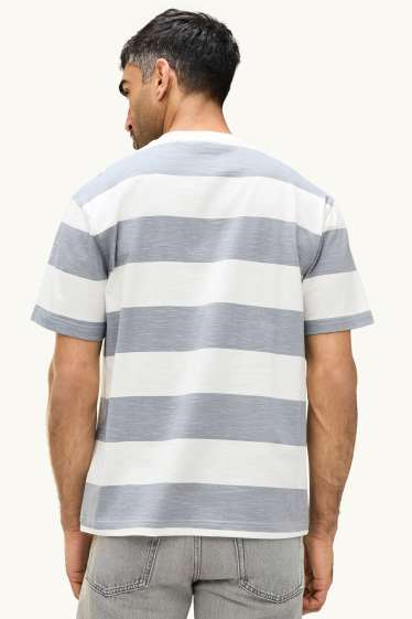 Herren - T-Shirt - Relaxed Fit - gestreift - weiss / blau