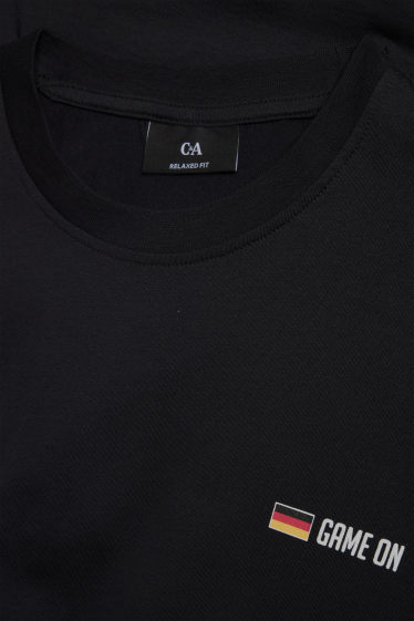 Men - T-shirt - black