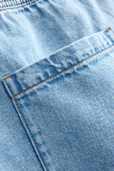 Herren - Jeans-Shorts - helljeansblau