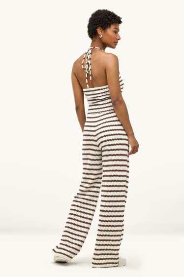 Dámské - Pletené kalhoty - mid waist - wide leg - pruhované - hnědá / krémově bílá