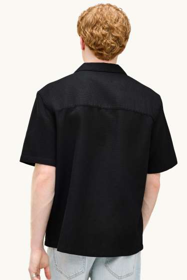 Herren - Hemd - Relaxed Fit - Reverskragen - strukturiert - schwarz