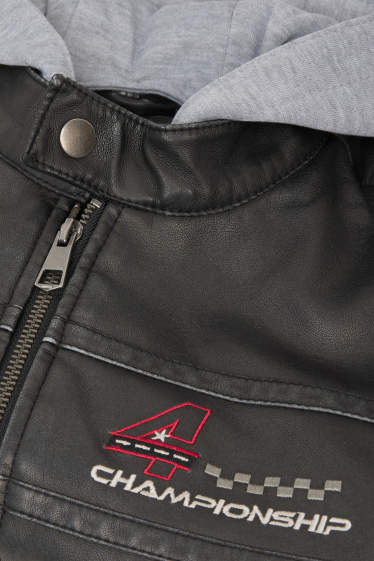 Kinderen: jongens - Racing - bikerjas met capuchon - imitatieleer - zwart