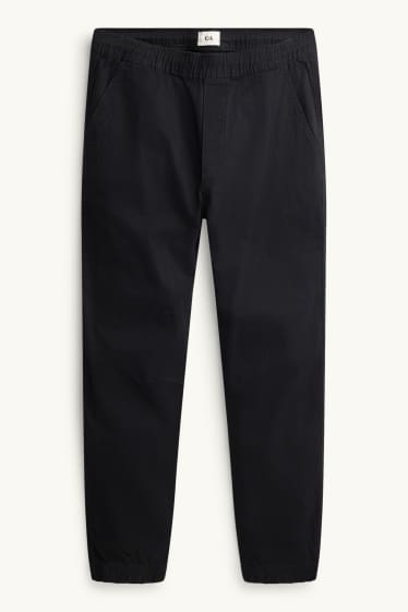 Men - Chinos - tapered fit - black