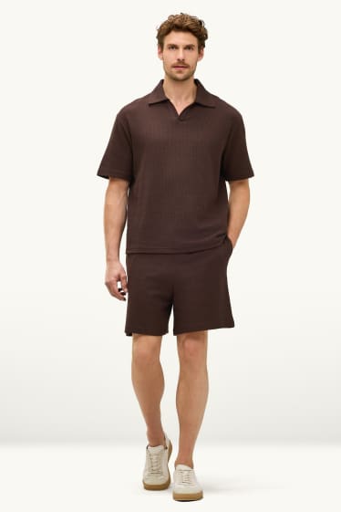 Uomo - Shorts in felpa - tessuto tramato - marrone
