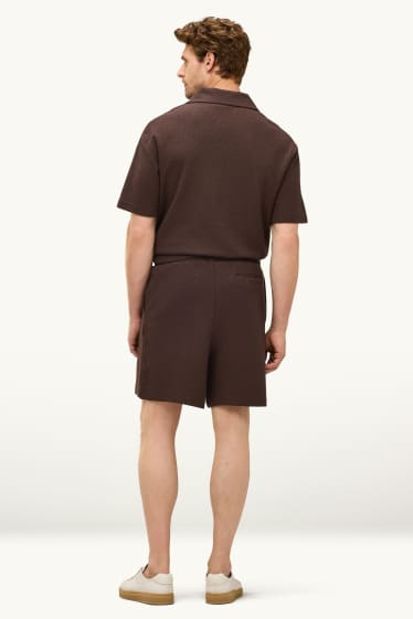 Uomo - Shorts in felpa - tessuto tramato - marrone