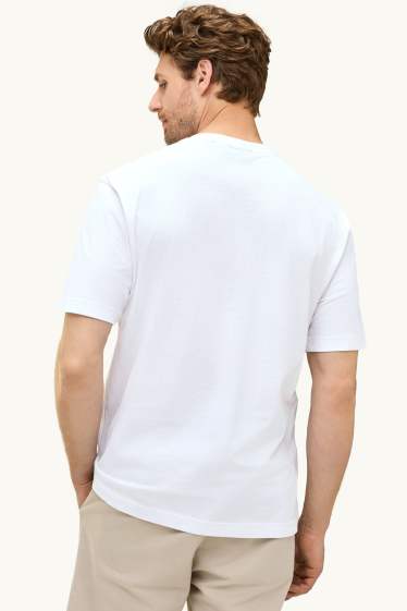 Men - T-shirt - relaxed fit - white