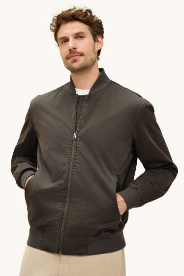 Herren - Jeans-Bomberjacke - dunkelgrün
