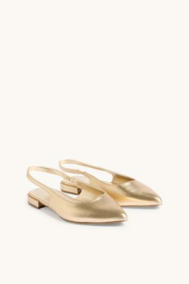 Damen - Sandalen - Lederimitat - Glanz-Effekt - gold
