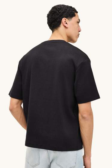Herren - T-Shirt - Regular Fit - gerippt - schwarz