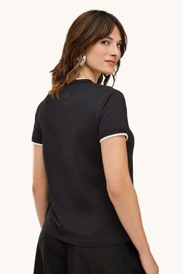Femmes - T-shirt - regular fit - look 2-en-1 - noir
