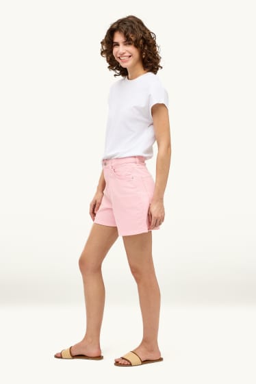 Femmes - Mom short - high waist - LYCRA® - rose