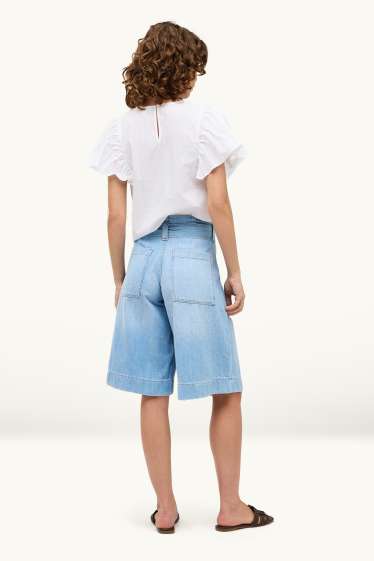Femmes - Short en jean avec ceinture - high waist - jean bleu clair