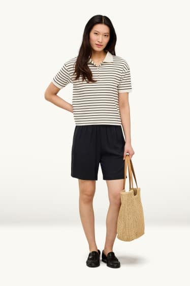 Damen - Shorts - High Waist - schwarz