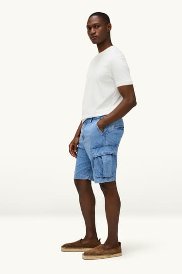 Hommes - Short cargo en jean - mid waist - bleu clair