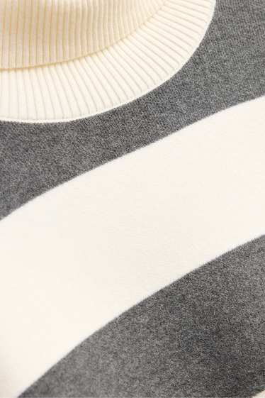 Copii - Fete - Rochie din tricot - cu dungi - gri / bej