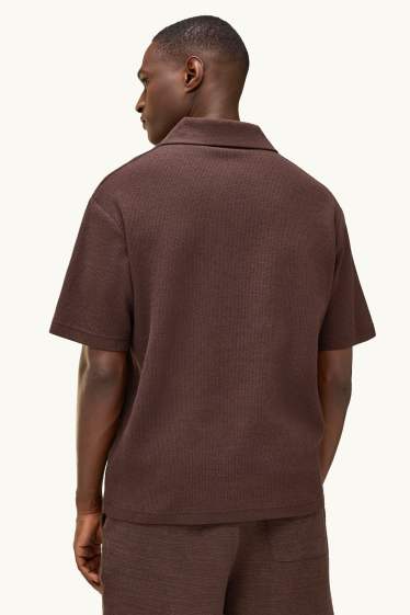 Heren - Gebreid poloshirt - relaxed fit - bruin