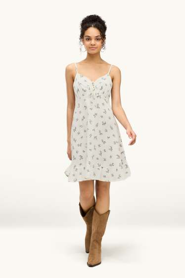 Femmes - Robe - à fleurs - blanc