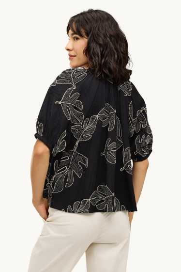 Damen - Bluse mit V-Ausschnitt - gemustert - schwarz