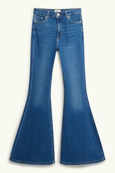 Damen - Flared Jeans - Mid Waist - jeansblau