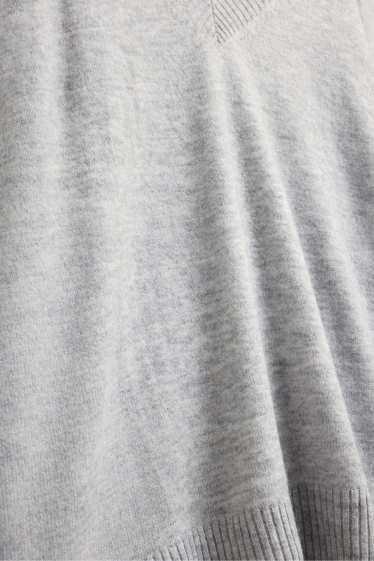Women - V-neck jumper - gray