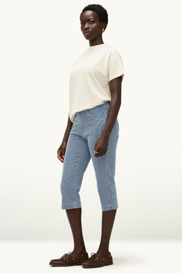 Femmes - Jean capri - mid waist - slim fit - à rayures - bleu / blanc