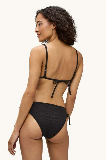 Dames - Bikinitop - voorgevormd - zonder beugels - LYCRA® XTRA LIFE™ - zwart