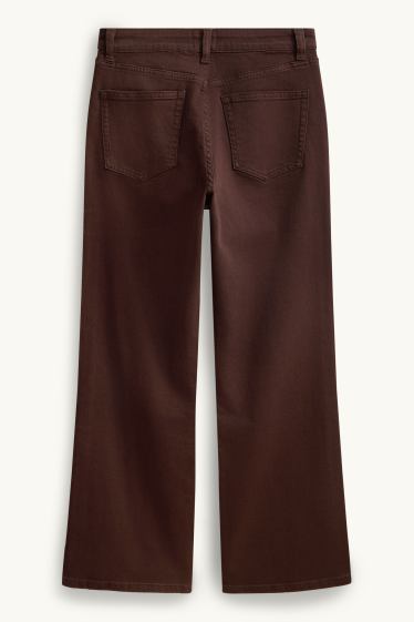 Femei - Baggy jeans - talie medie - maro închis