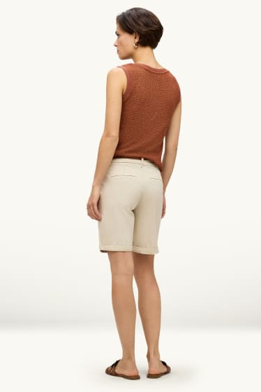 Donna - Bermuda con cintura - vita media - beige