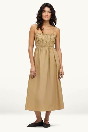 Femei - Rochie tip Empire - maro deschis