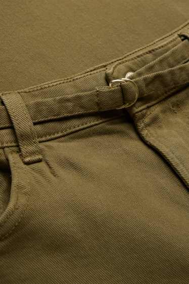 Femmes - Jean à jambe évasée avec ceinture - high waist - kaki