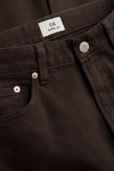 Femei - Barrel jeans - talie înaltă - maro închis