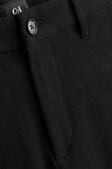 Bărbați - Chino - tapered fit - negru