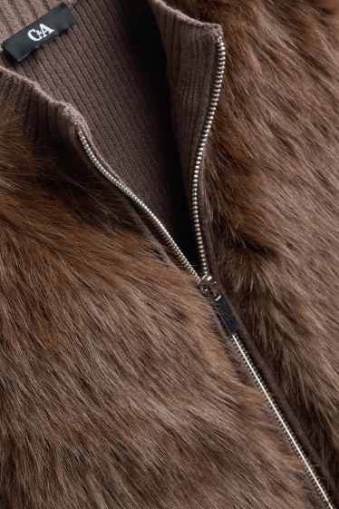 Femmes - Gilet sans manches en imitation fourrure - marron