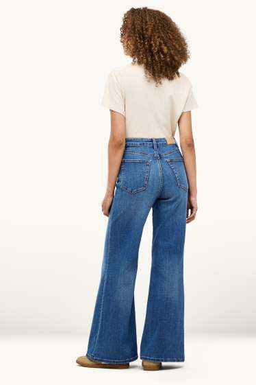 Femmes - Flared jean - high waist - bleu