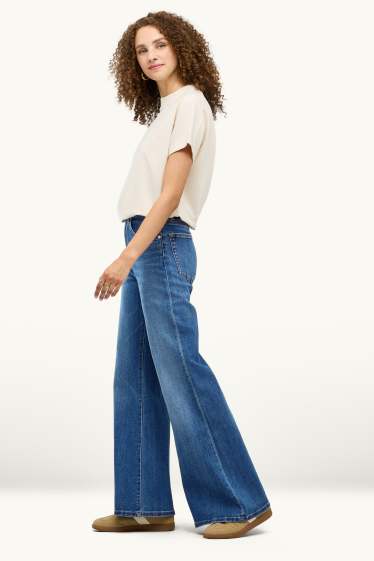 Femmes - Flared jean - high waist - bleu