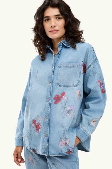 Femei - Bluză tip cămașă din denim - cu flori - denim-albastru deschis