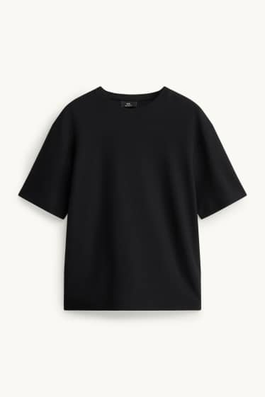 Men - T-shirt - black