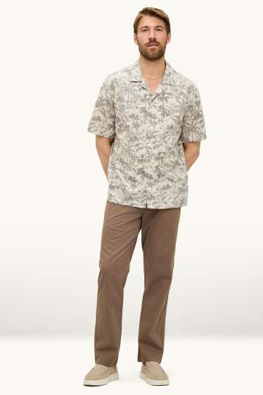 Uomo - Pantaloni chino - tapered fit - marrone